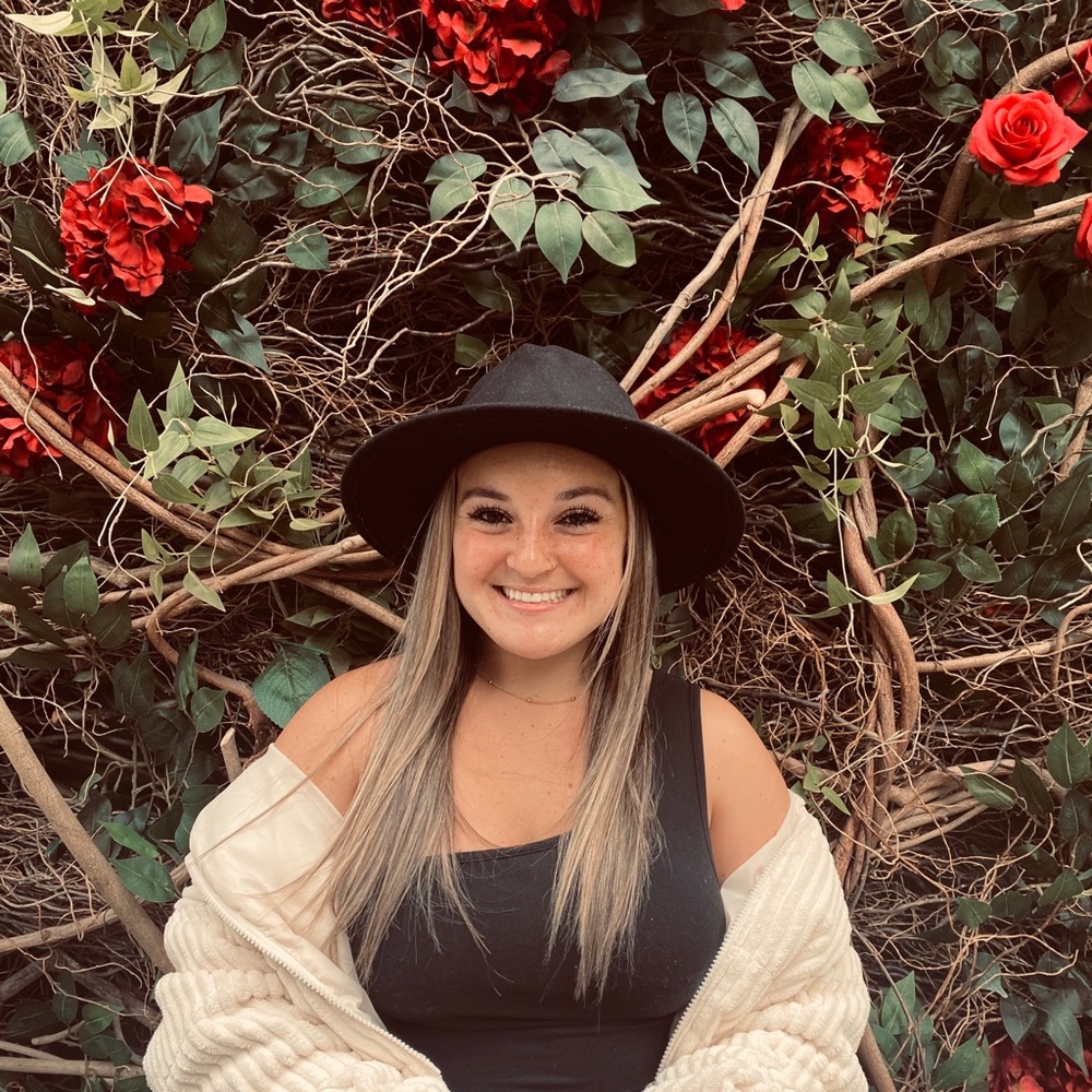 Meet your Posher, Samantha